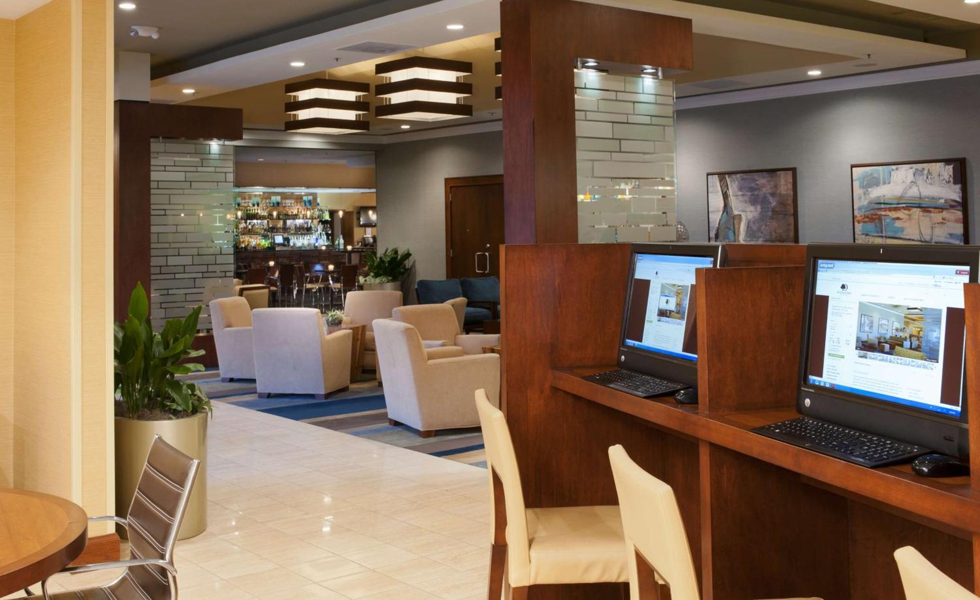 Doubletree By Hilton Collinsville/St.Louis Экстерьер фото